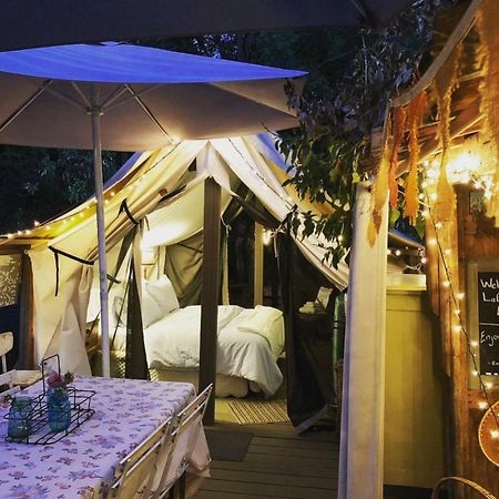 Отель La Boheme Living Лос-Анджелес Экстерьер фото